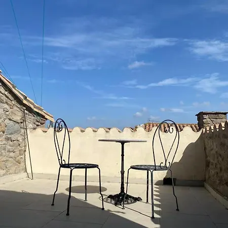 Casa vacanze 5 Bed House - Sleeps 10 - Pets - Wifi *