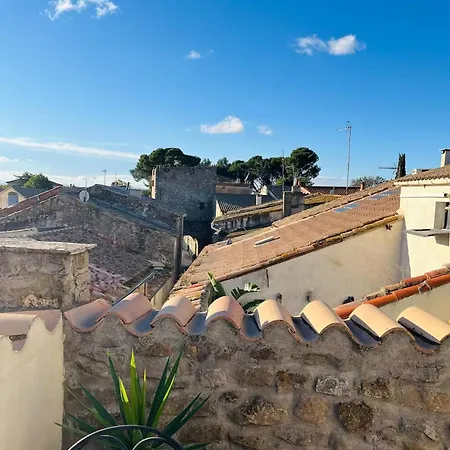 5 Bed House - Sleeps 10 - Pets - Wifi