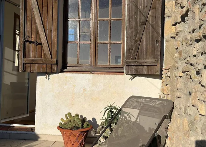5 Bed House - Sleeps 10 - Pets - Wifi Casa vacanze